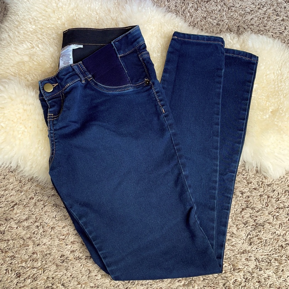 Liz Lange maternity jegging very dark wash size XS